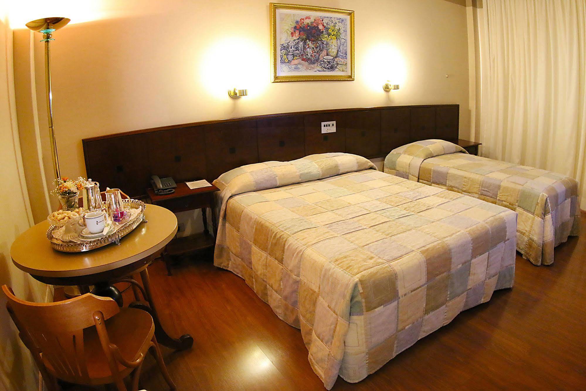 Village Hotel Ponta Grossa  Luaran gambar