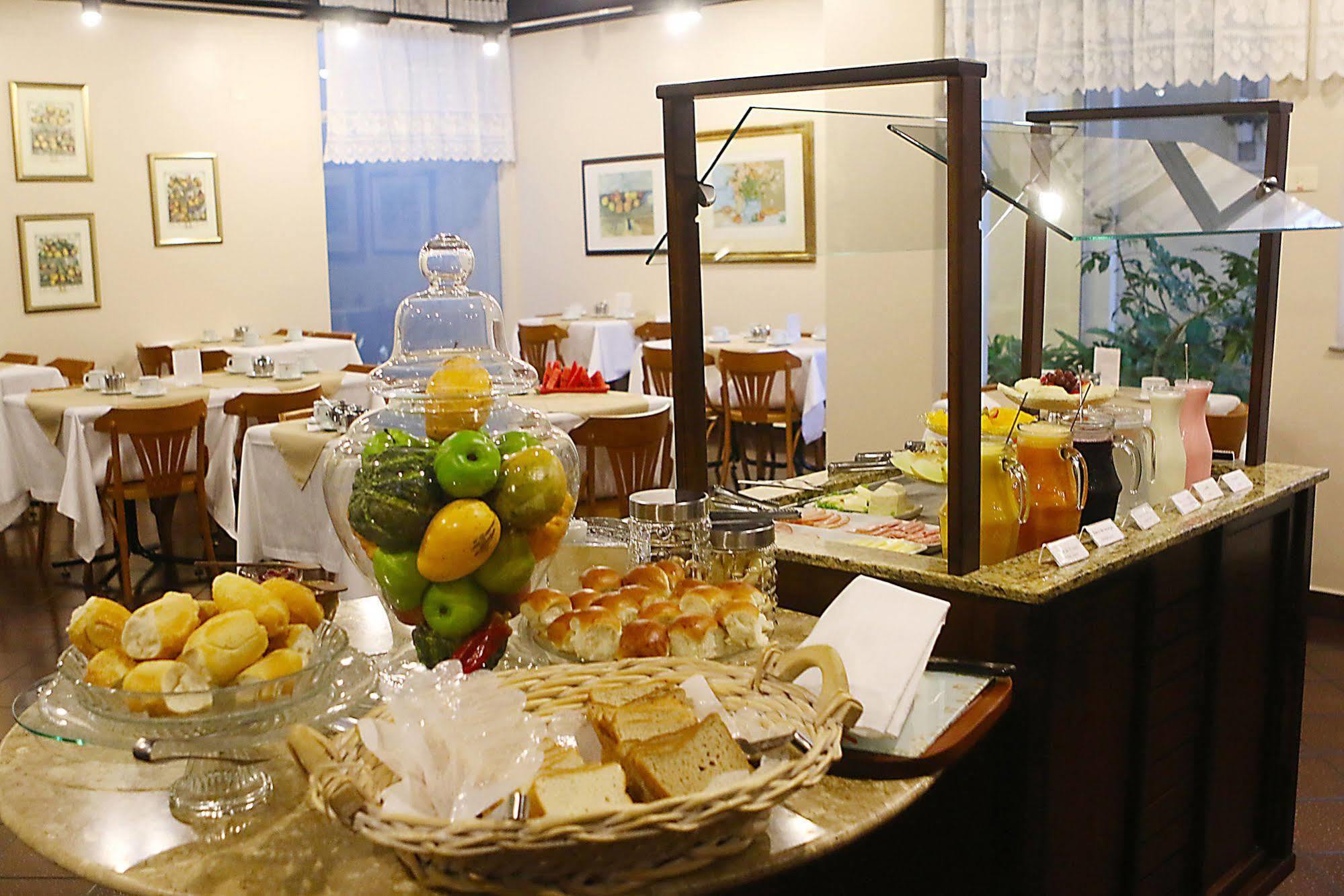 Village Hotel Ponta Grossa  Luaran gambar