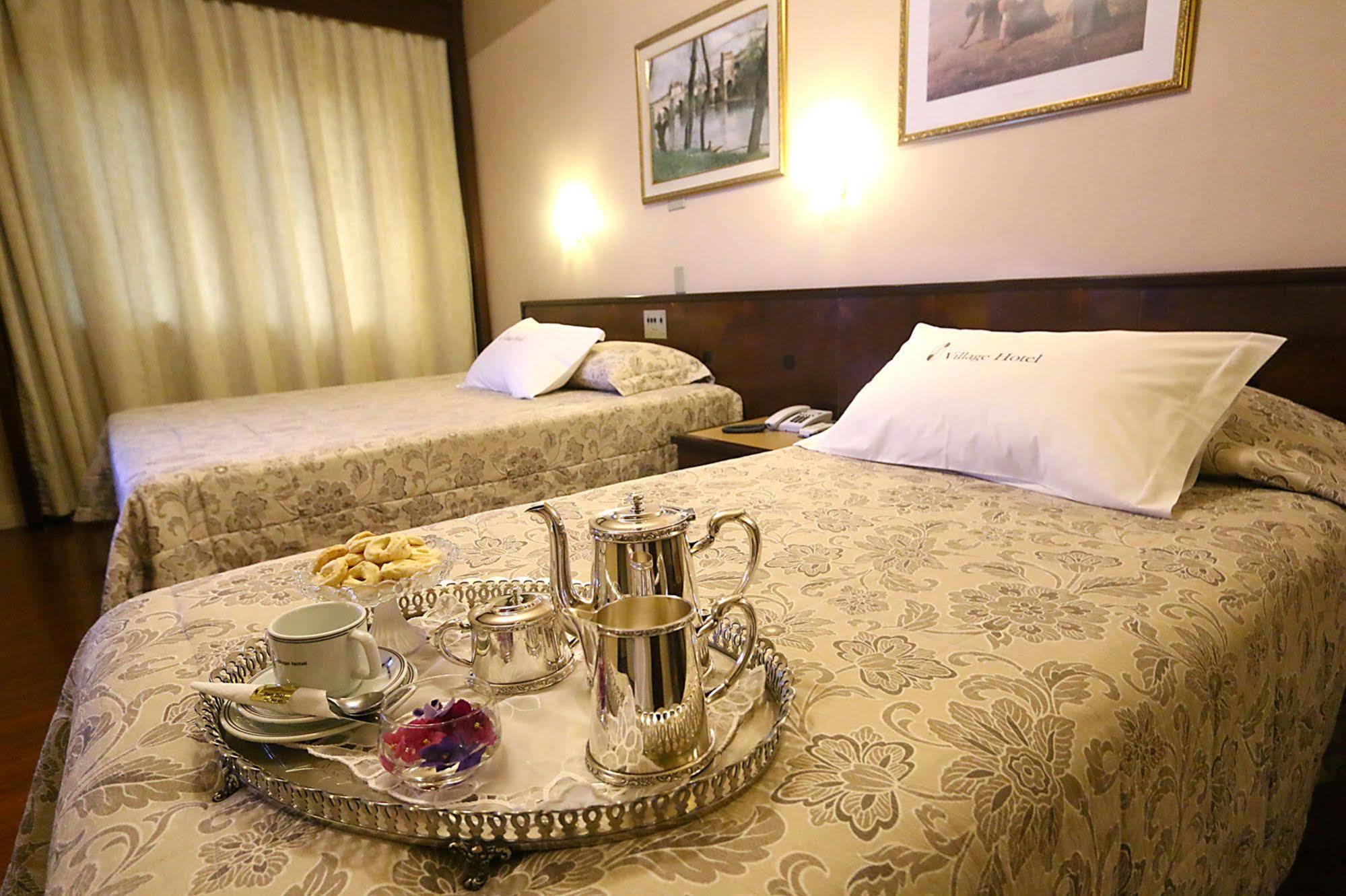 Village Hotel Ponta Grossa  Luaran gambar
