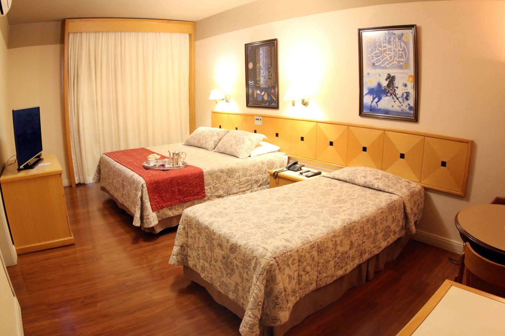 Village Hotel Ponta Grossa  Luaran gambar